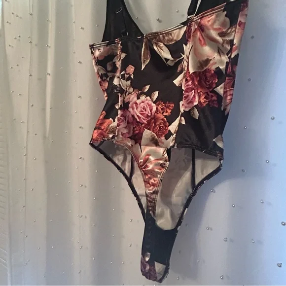 Bodysuit Thong Style FOREVER 21 - Picture 9 of 10